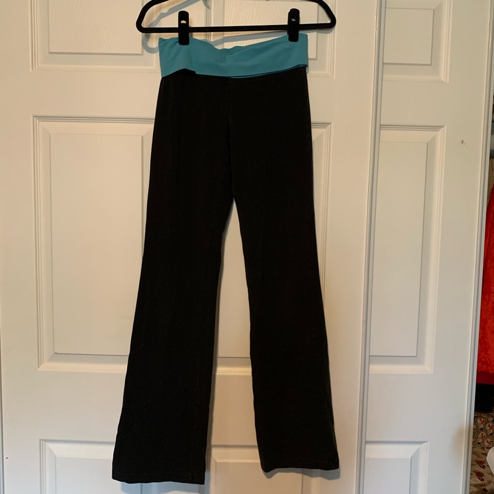 VS PINK bootcut yoga pants